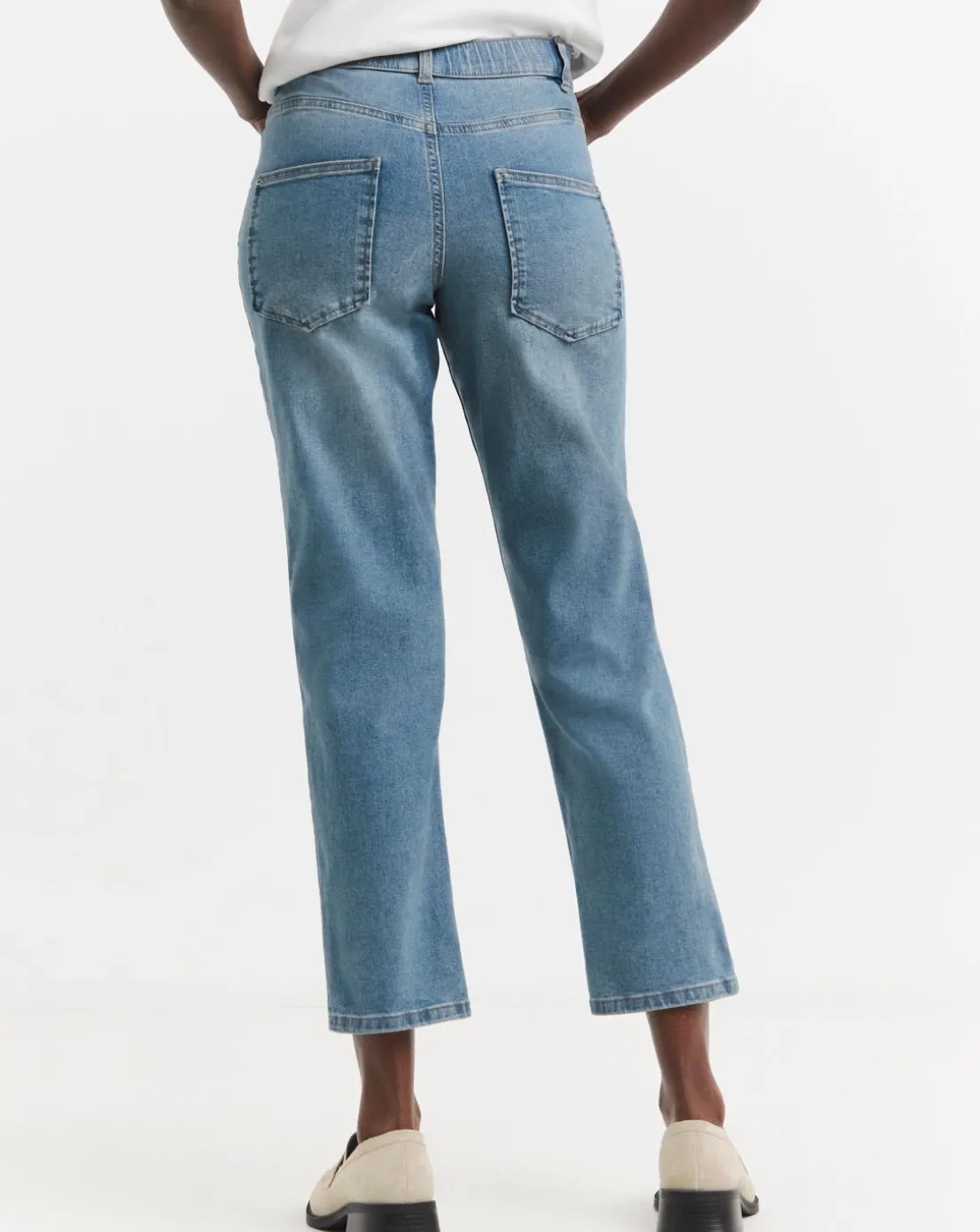 24/7 Authentic Light Boyfriend Jeans