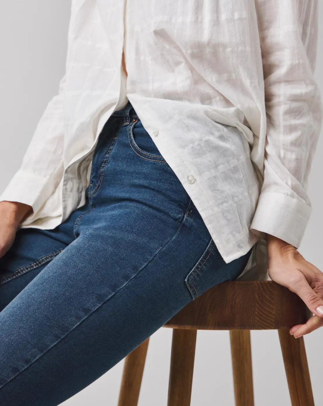 24/7 Mid Blue Skinny Jeans