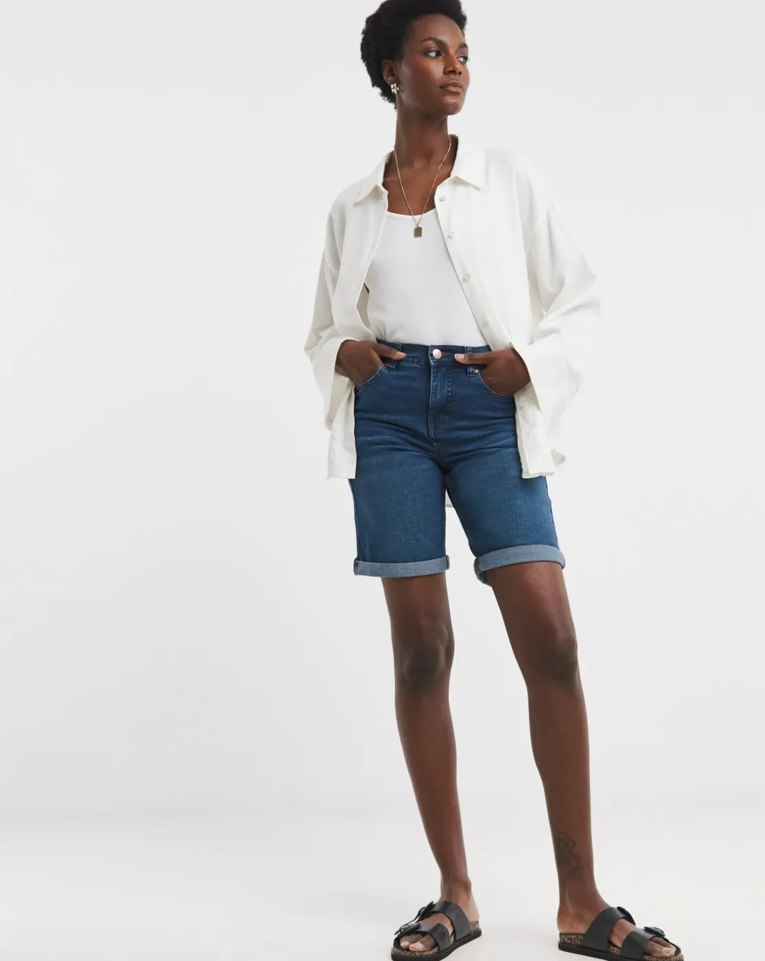 2 Pack 24/7 Knee Shorts