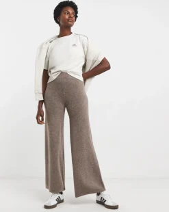 adidas 3 Stripe Crop Top