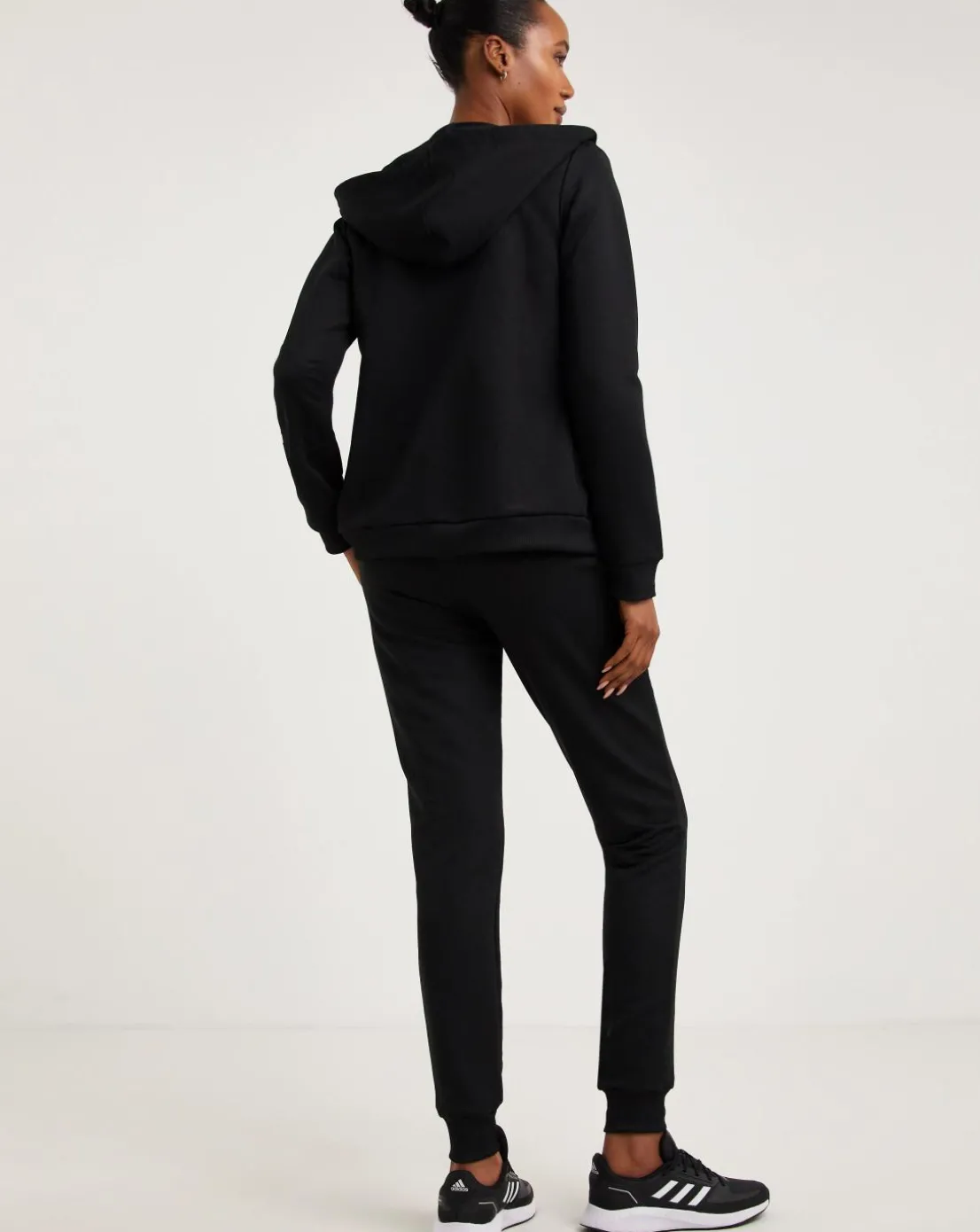 adidas Big Logo linear Tracksuit