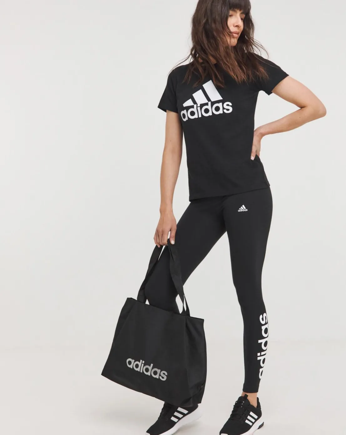 adidas Essentials Logo T-Shirt