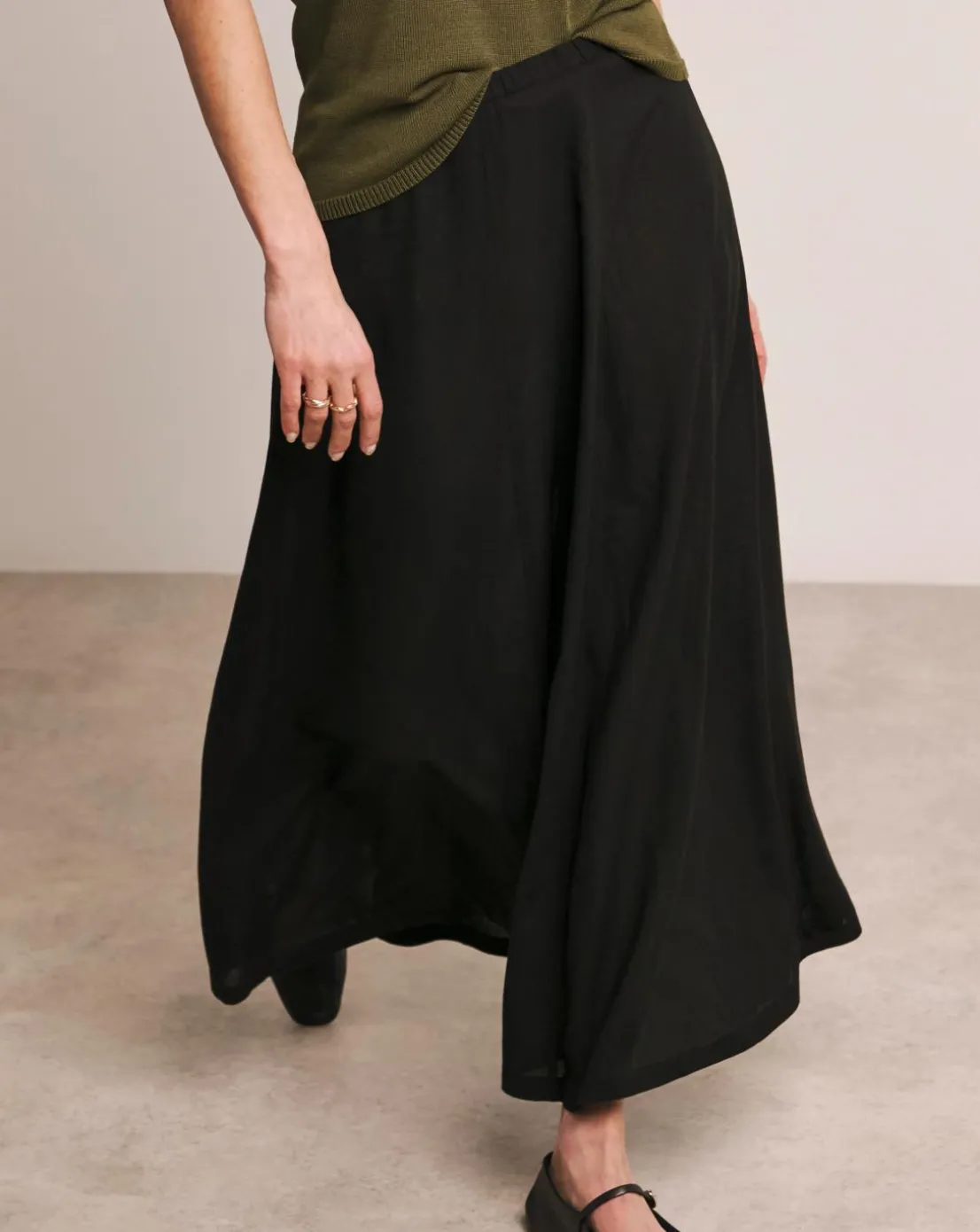 Anthology Black Linen Seam Detail Maxi Skirt