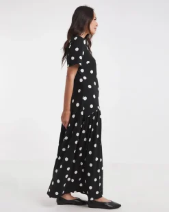 Asymmetric Seam Maxi Dress