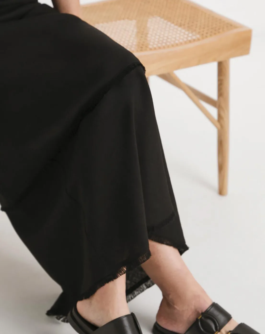 Black Linen Mix Frayed Hem Skirt