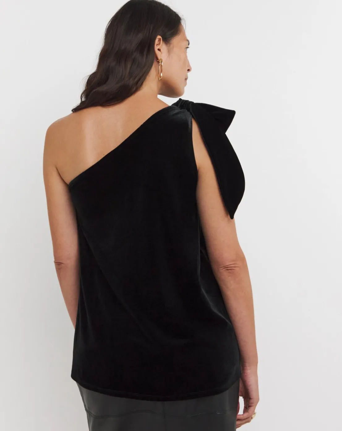 Black One Shoulder Bow Velvet Top