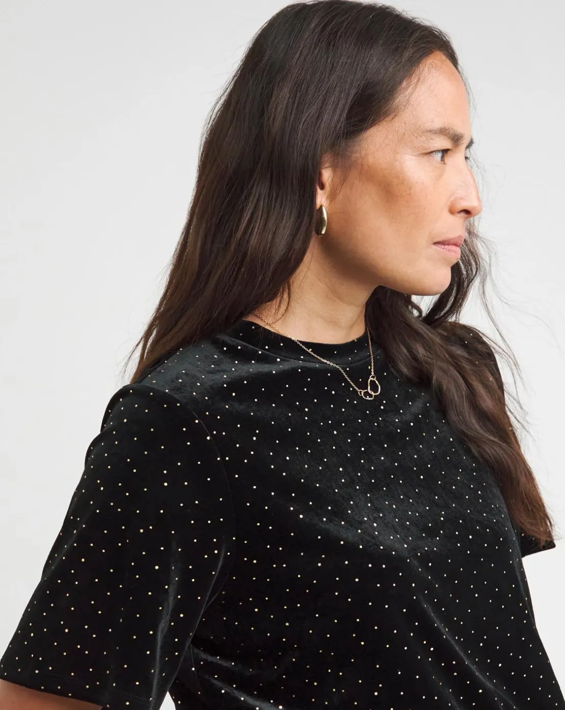 Black Short Sleeve Velvet Heatseal Top