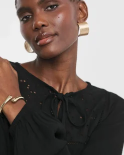 Broderie Yolk Trim Blouson Sleeve Blouse