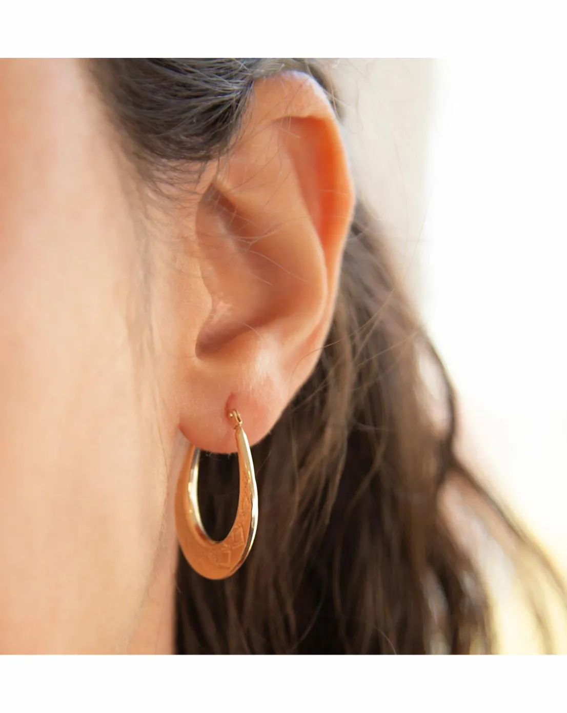 9ct Gold Patterned Oval Creole Earrings