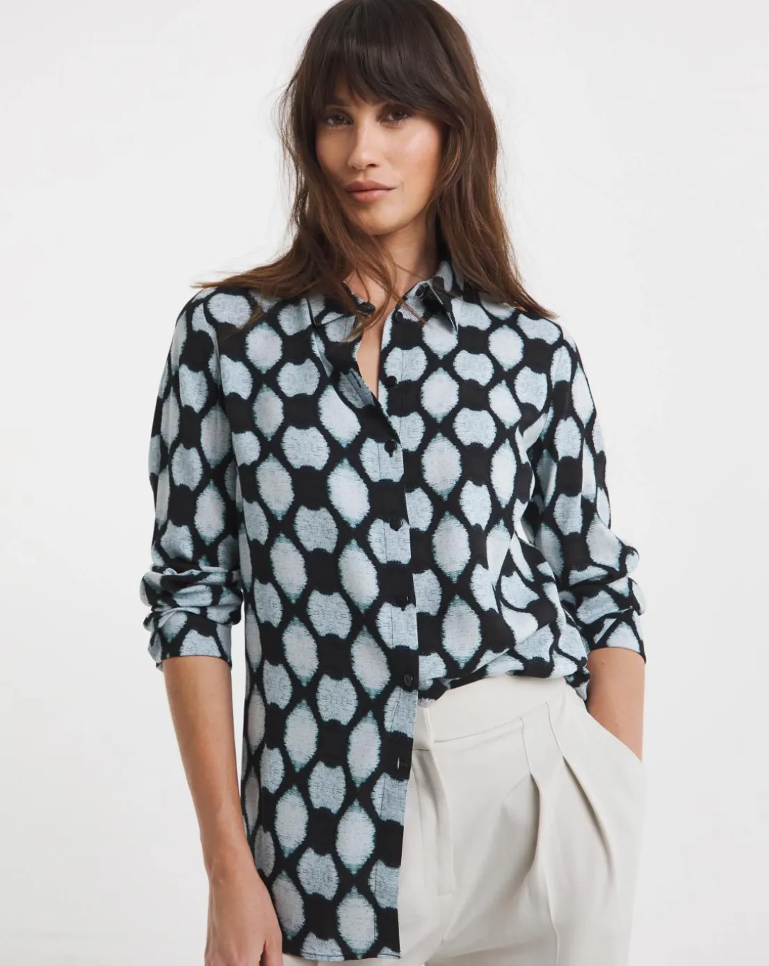 Dipped Back Long Sleeve Shirt