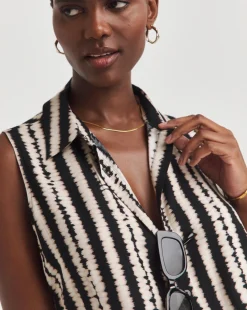 Dipped Back Sleeveless Shirt