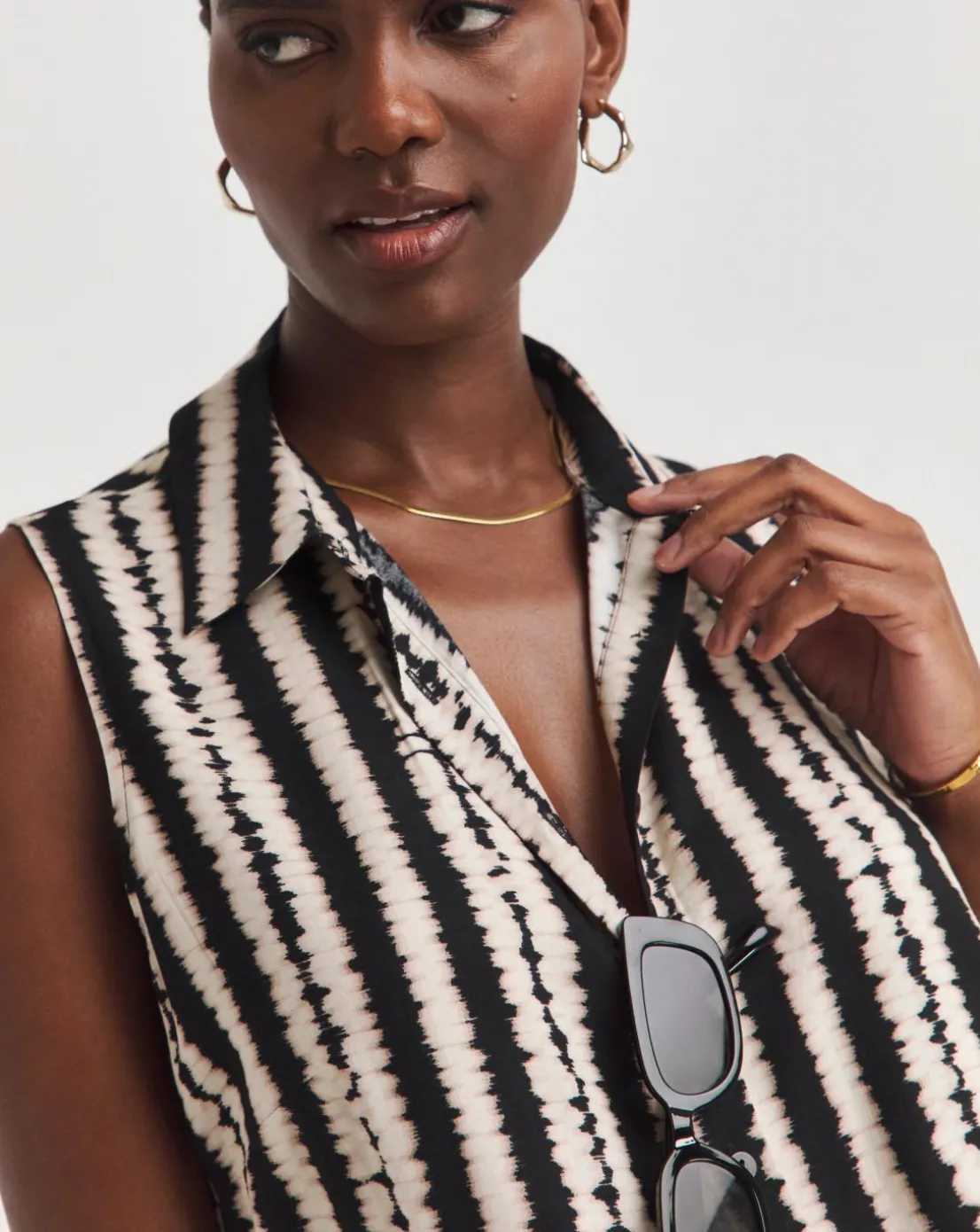 Dipped Back Sleeveless Shirt