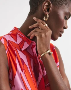 Dipped Back Sleeveless Shirt