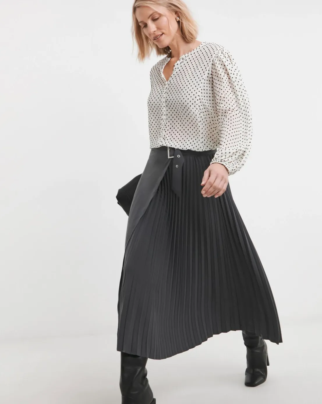 Dobby Long Sleeve Blouse