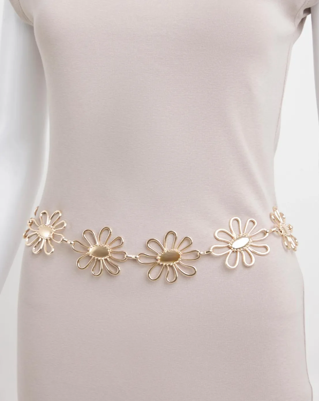 Gold Daisy Chain Belt