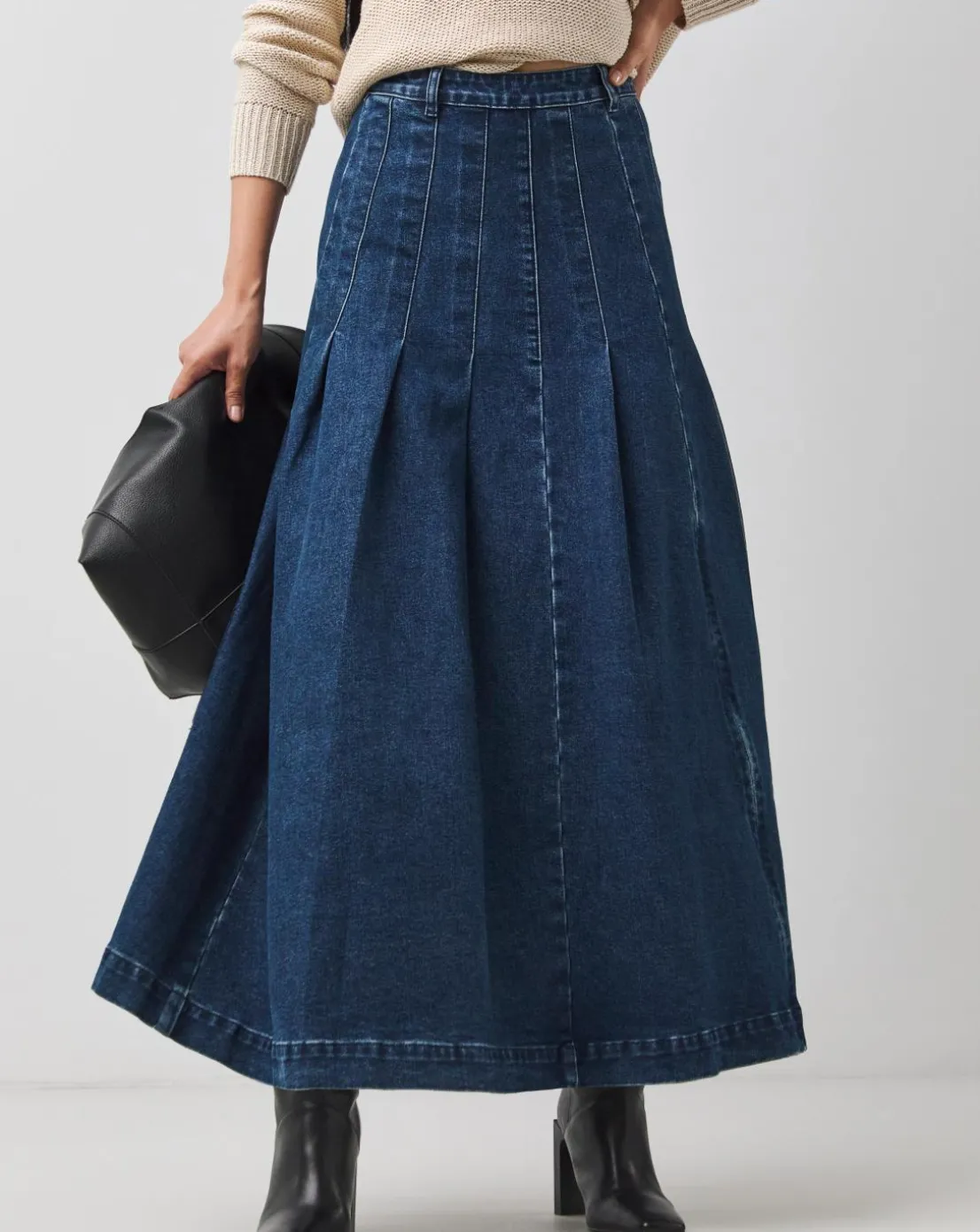 Indigo Maxi Pleat Detail Denim Skirt