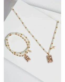 Inicio Pearl Charm Bracelet - Gift Pouch