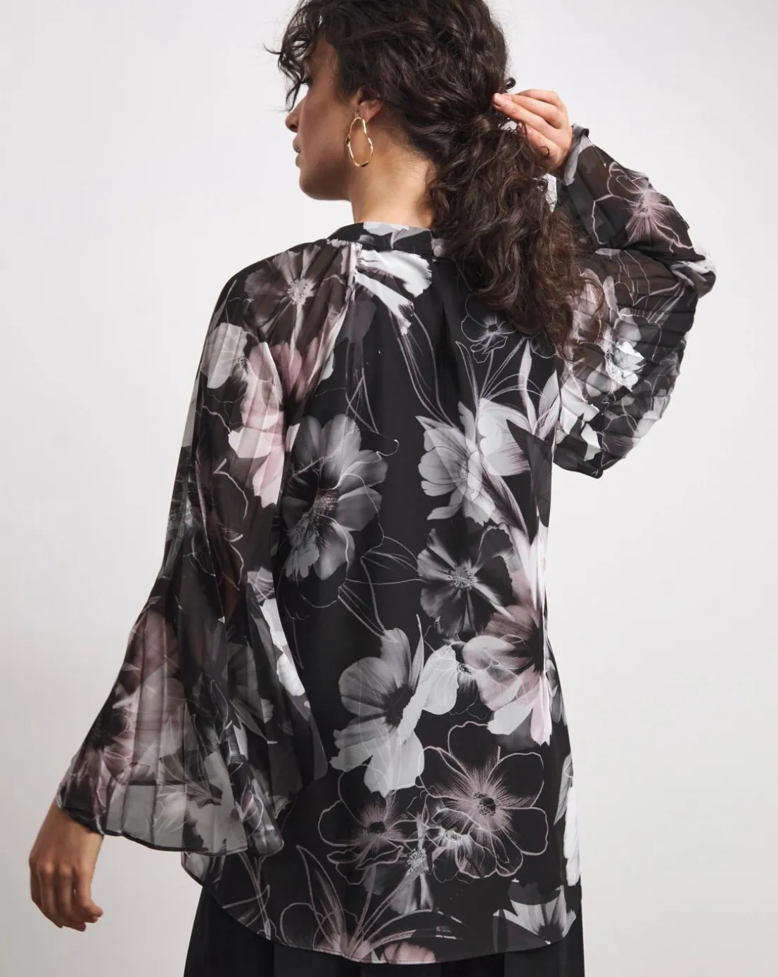 Joanna Hope Keyhole Pleated Blouse