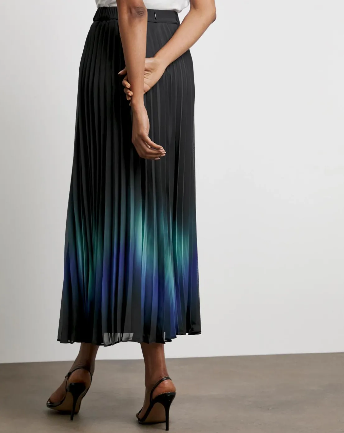 Joanna Hope Ombre Pleated Skirt