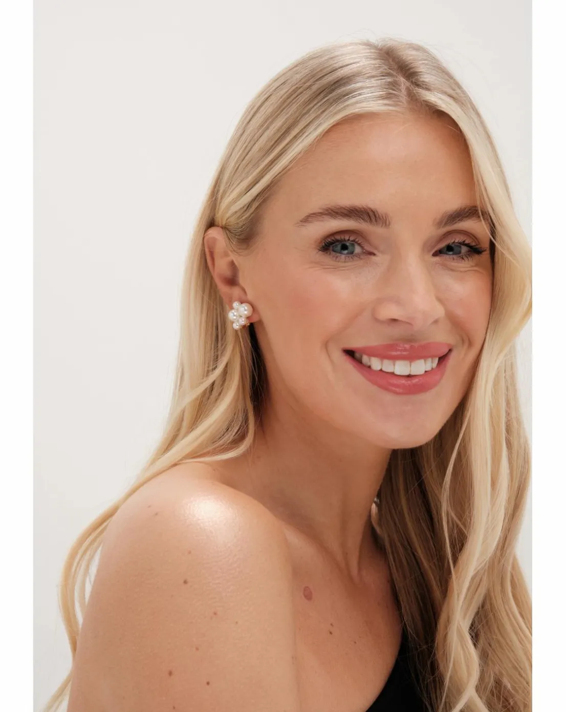 Jon Richard Gold Plated Clustered Pearl Stud Earrings