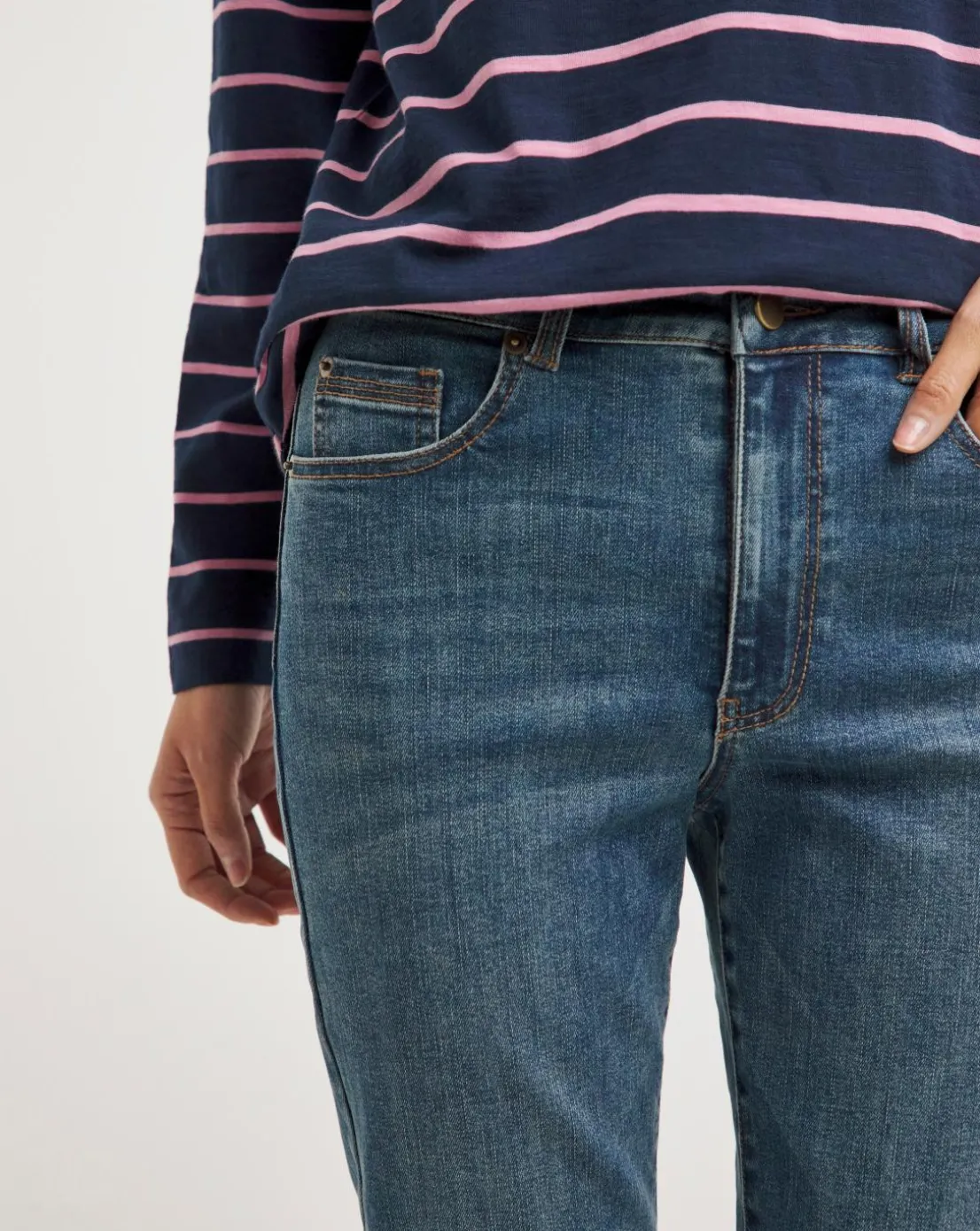 Julipa Slim Fit Mid Rise Jean