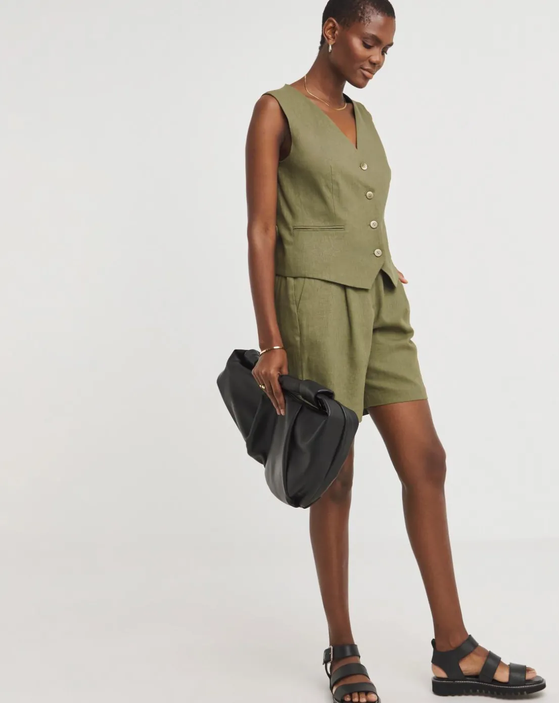 Linen Bermuda Shorts