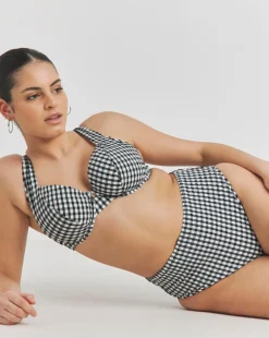 MAGISCULPT Firm Control Contour Me High Waist Bikini Brief