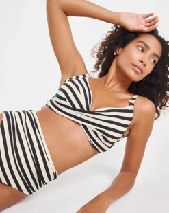 MAGISCULPT Firm Control Lose Up To An Inch Bikini Brief