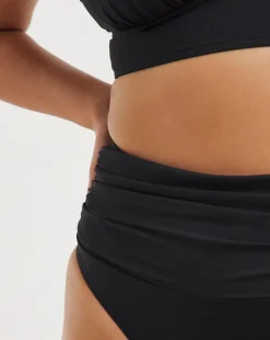 MAGISCULPT Firm Control Lose Up To An Inch Bikini Brief