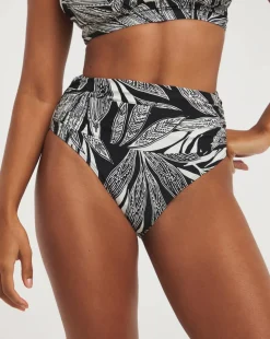 MAGISCULPT Lose Up To An Inch Tummy Control Bikini Brief