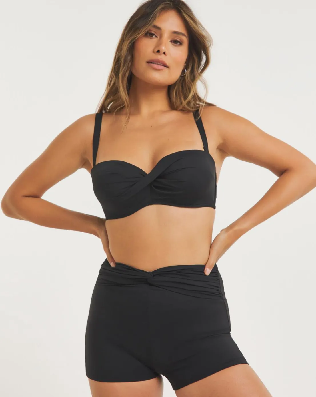 MAGISCULPT Twist Front Bandeau Underwired Bikini Top