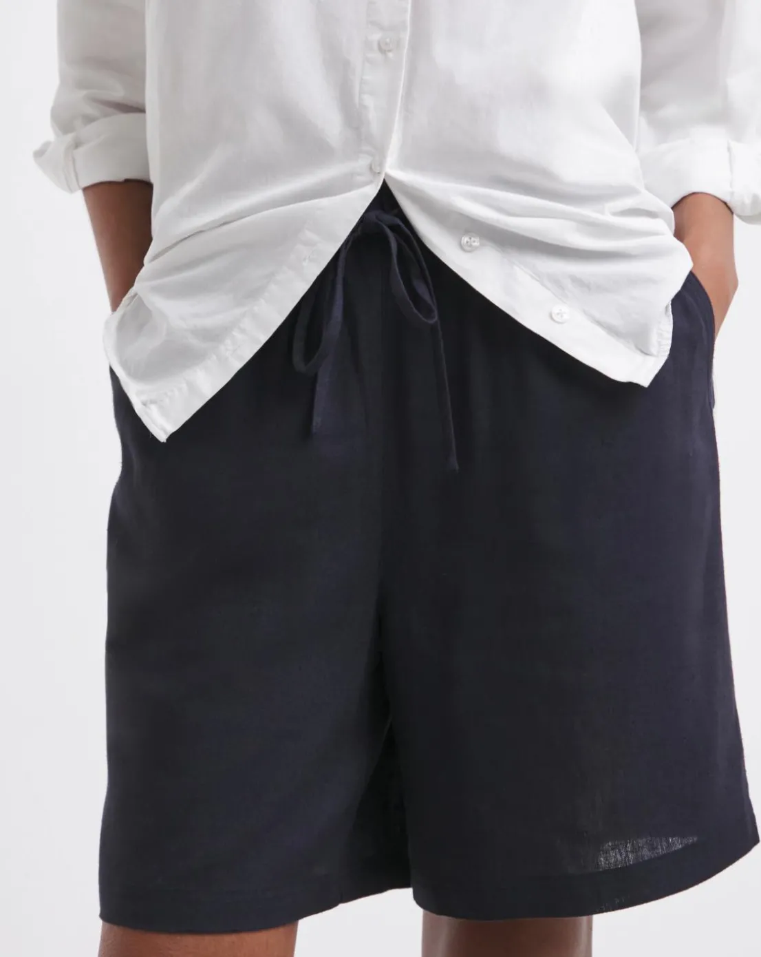Navy Linen Mix Knee Length Shorts