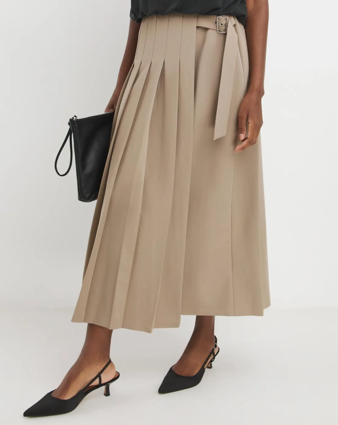 Neutral Pleated Midaxi Skirt