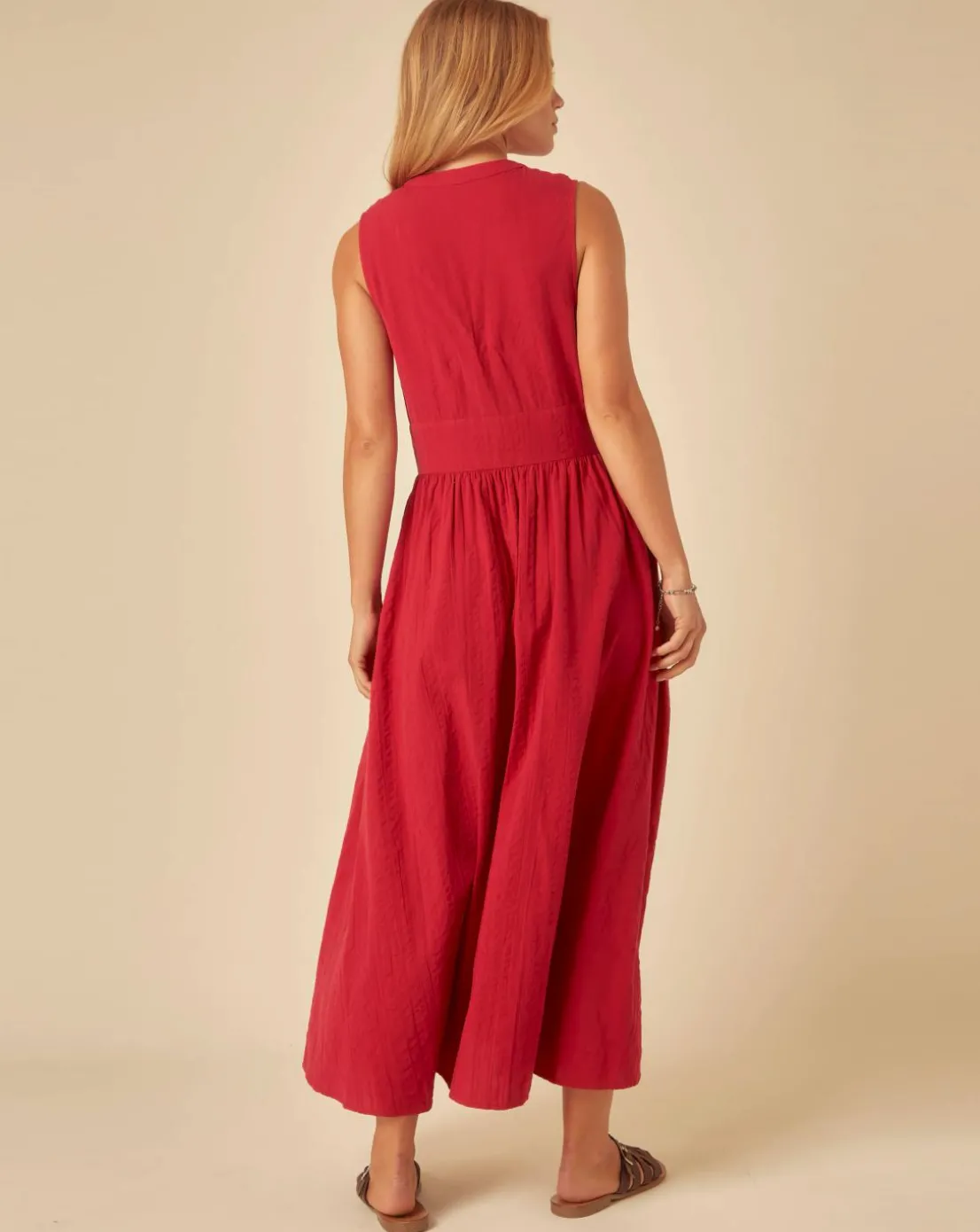 Nobody's Child Sleeveless Starlight Midi Dress Plain