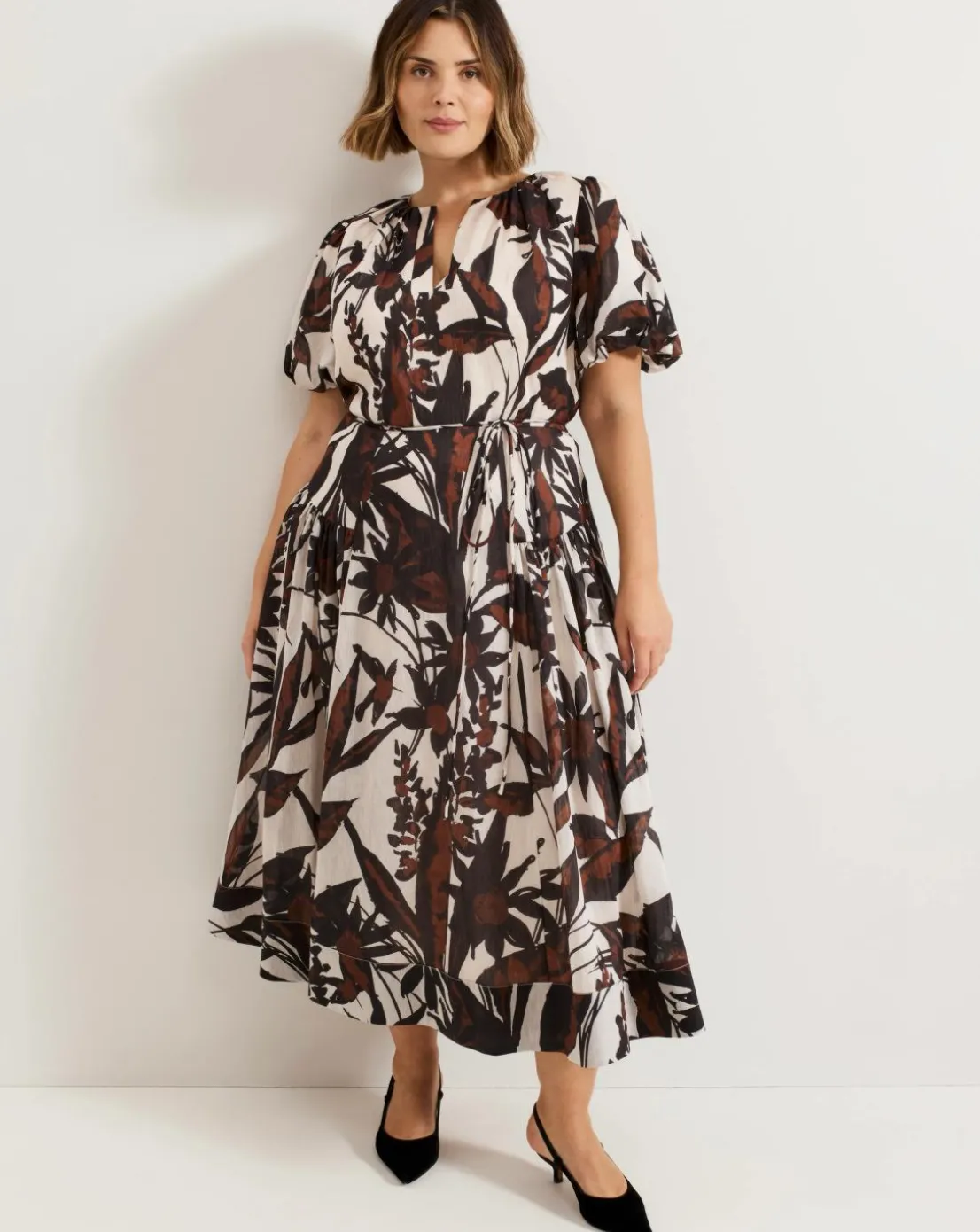 Phase Eight Zarah Printed Puff Sleeve V Neck Midi Dress