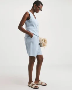 Pleat Front Buttoned Shorts