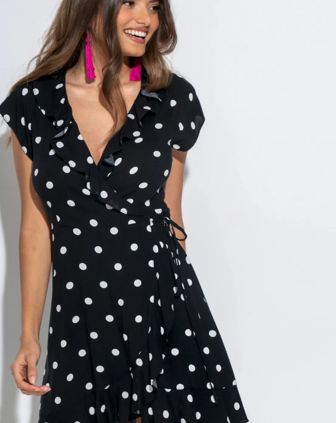 Pour Moi Getaway Frill Wrap Beachdress Black/White