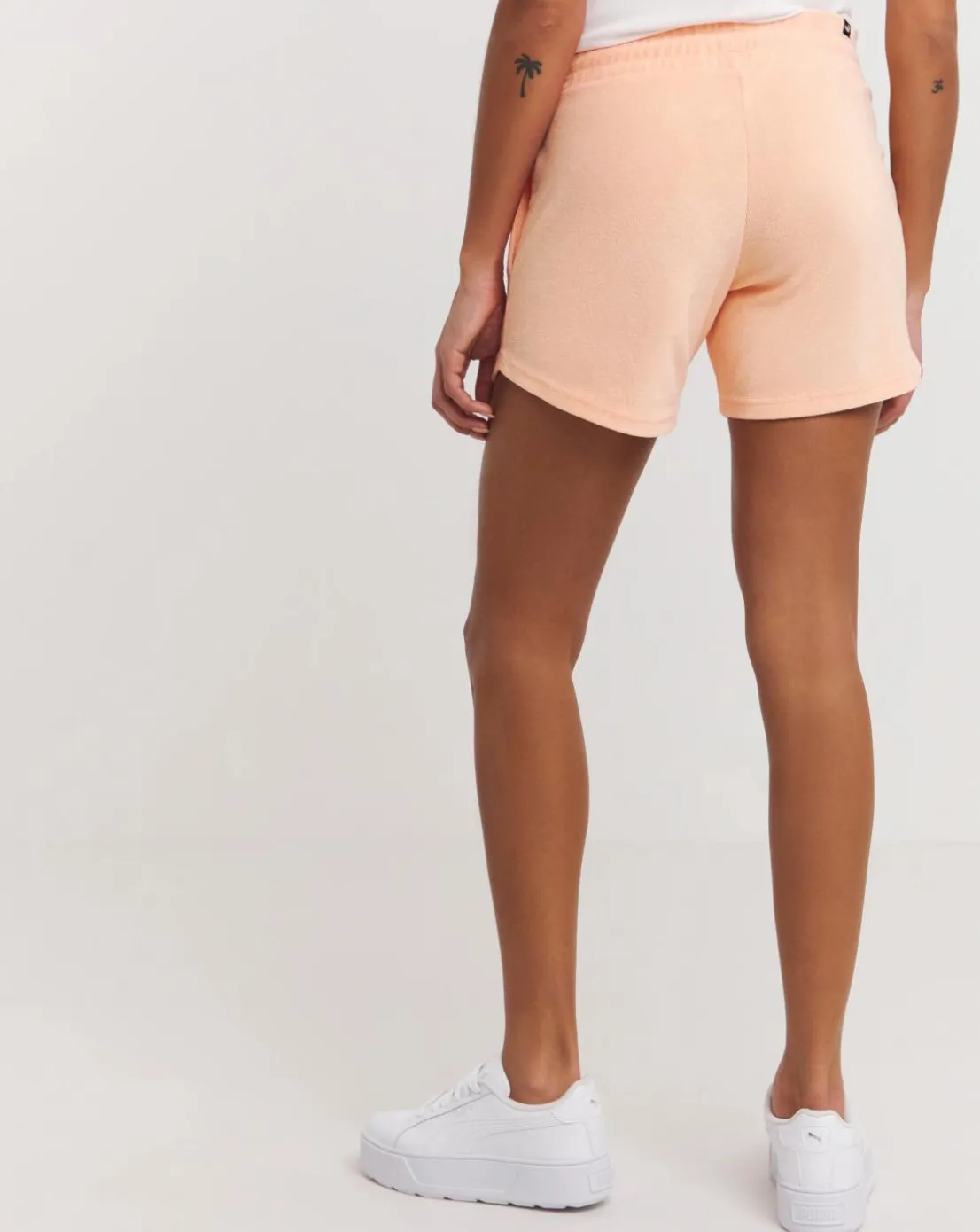 PUMA Essential Elevated 5" Shorts