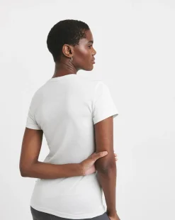 PUMA Essentials Logo T-Shirt