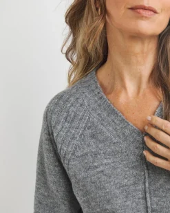 Ribbed Detail V Neck Jumper