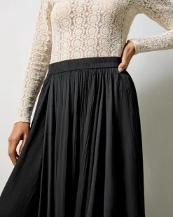 Ro&Zo Black Plisse Full Skirt