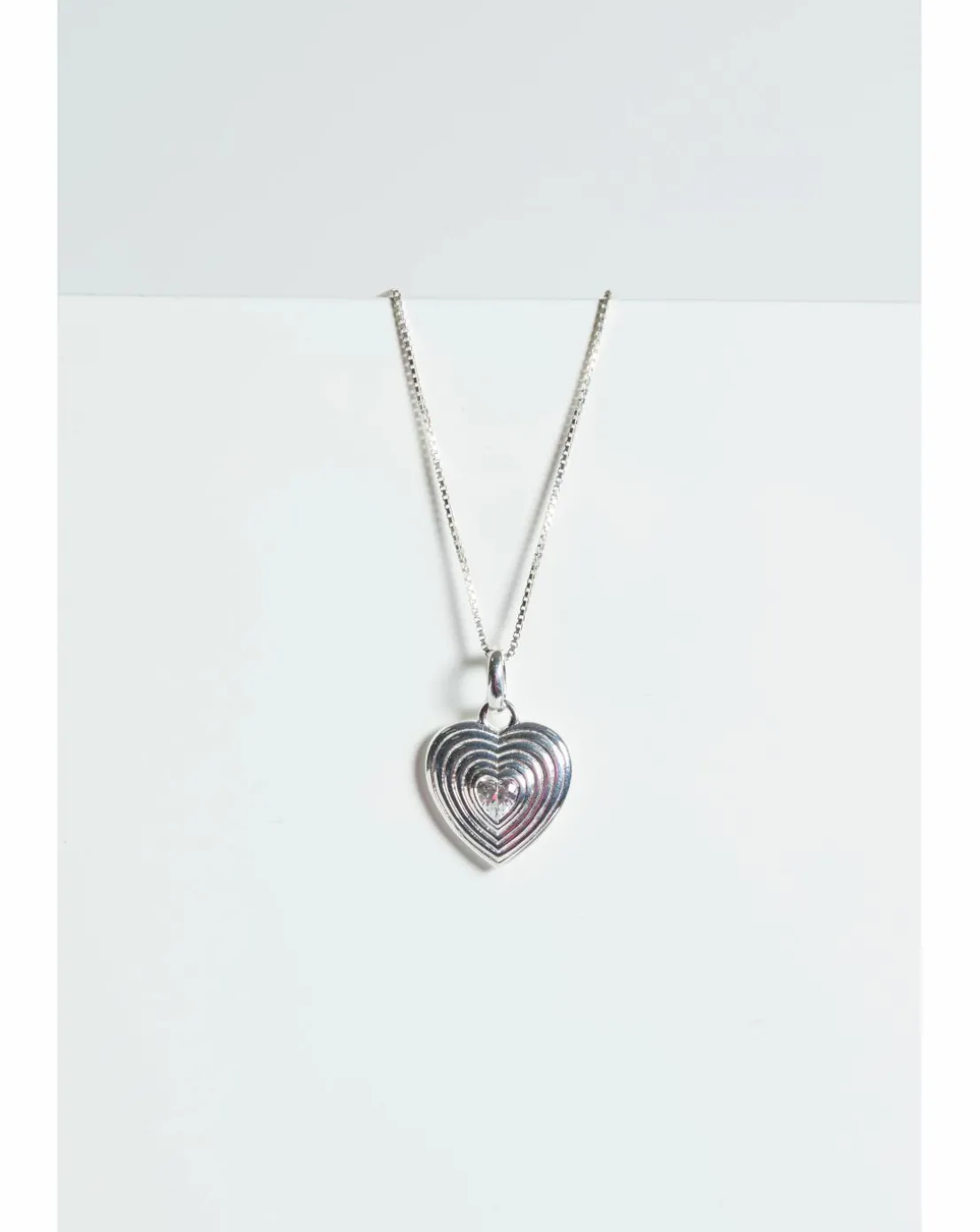 Simply Silver Sterling Silver 925 Ridged Cubic Zirconia Heart Pendant