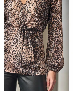Sosandar Leopard Print Plisse Ruffle Front Top