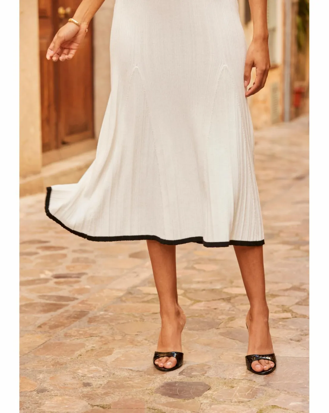 Sosandar Tipped Fit and Flare Midaxi Dress