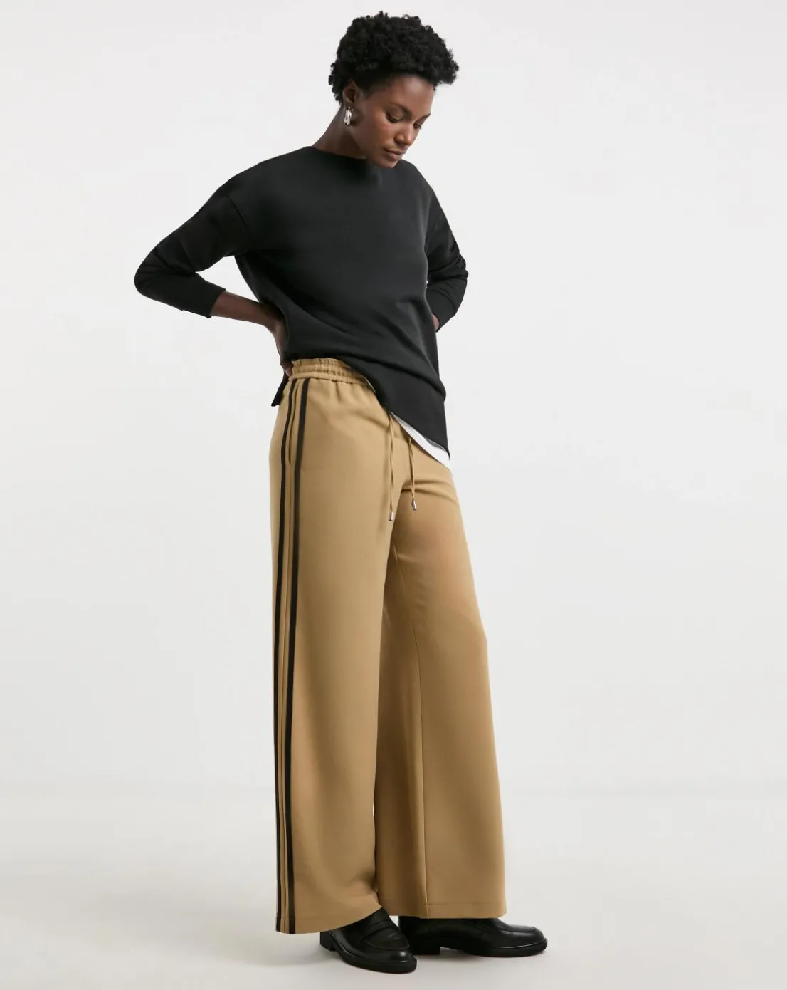 Tailored Side Stripe Wide Leg Trousers