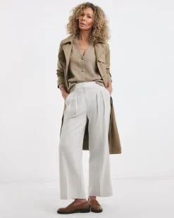 Textured Pleated Wide Leg Trousers