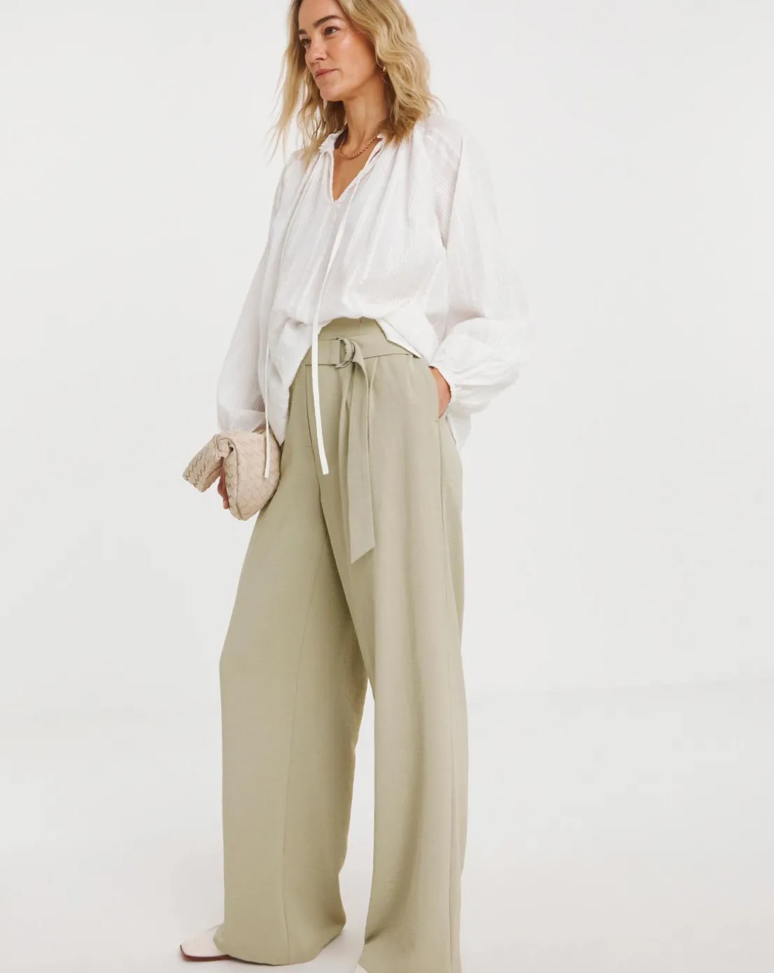 Textured Wide Leg Belted Trouser