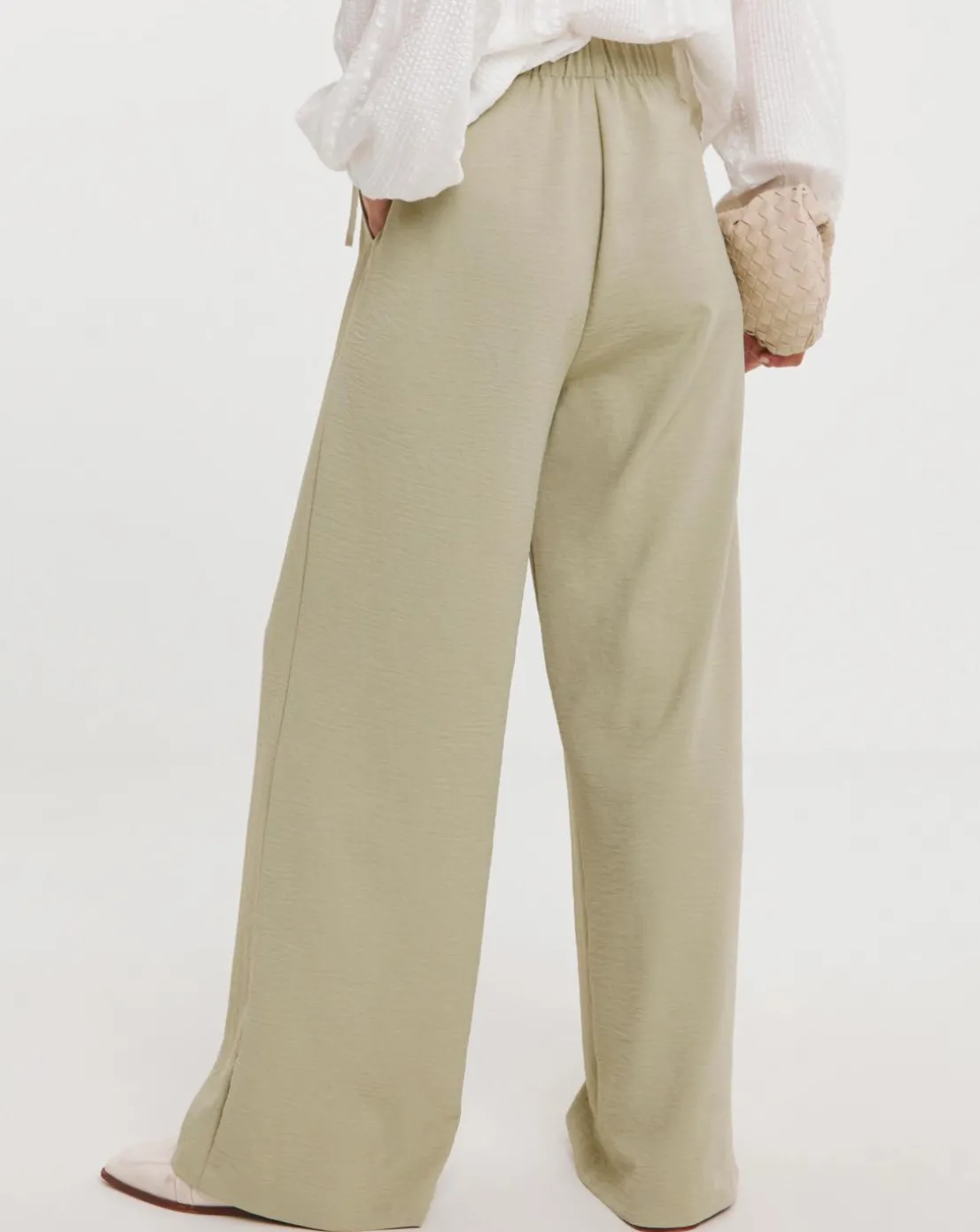 Textured Wide Leg Belted Trouser