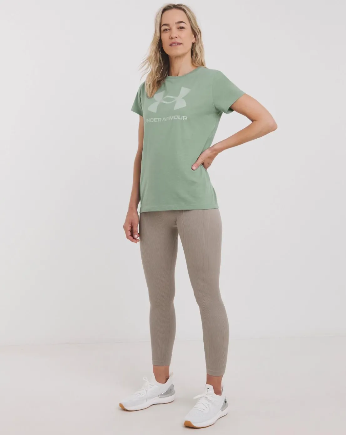 Under Armour Rival Logo Short Sleeve T-Shirt