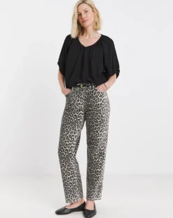 V Neck Bubble Hem Top